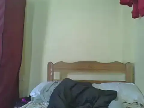 Snapshot of sweet-frida22 chatting on 02.23.25 sweet-frida22 online show from 02.23.25