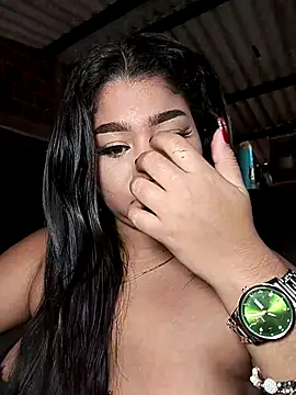 Snapshot of Yelly chatting on 02.13.26 Yelly online show from 02.13.26