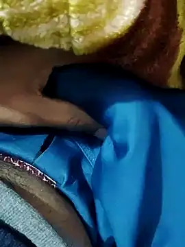 Snapshot of xxxhugedick0001 chatting on 01.12.25 xxxhugedick0001 online show from 01.12.25