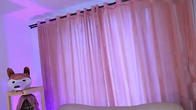 Misselektra   online show from 10.04.25