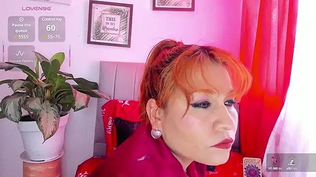 Victoria Caruso online show from 03.08.25