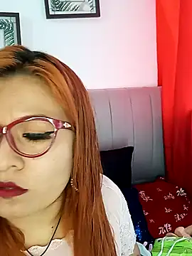 Victoria Caruso online show from 03.14.25