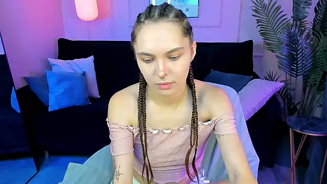 ChloeSunny online show from 06.28.26