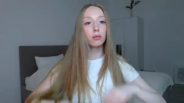 Luna insniity online show from 11.02.25