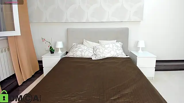 Donna Evans online show from 04.05.26