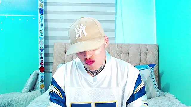  justinmoon2 online show from 03.11.26