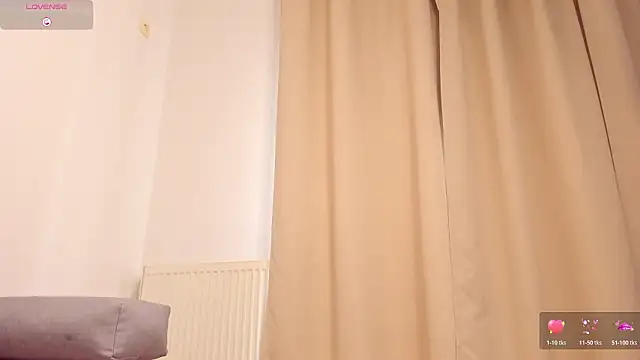 Snapshot of baby_ivy chatting on 02.10.26 baby ivy online show from 02.10.26