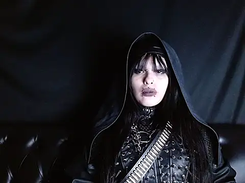 Snapshot of XXIOUX chatting on 11.01.25 XXIOUX online show from 11.01.25