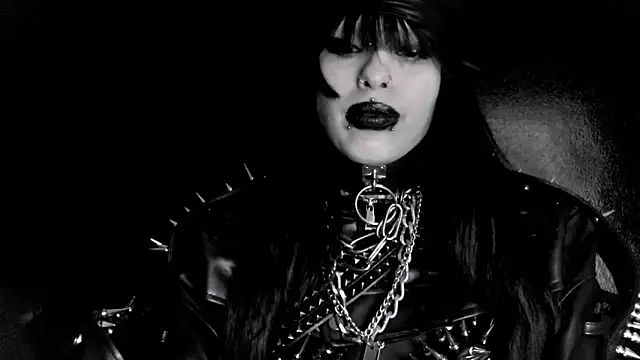 XXIOUX online show from 04.28.26