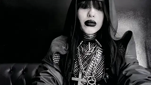 XXIOUX online show from 04.30.26