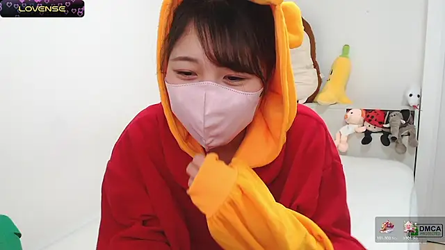 SUZU  online show from 02.18.25