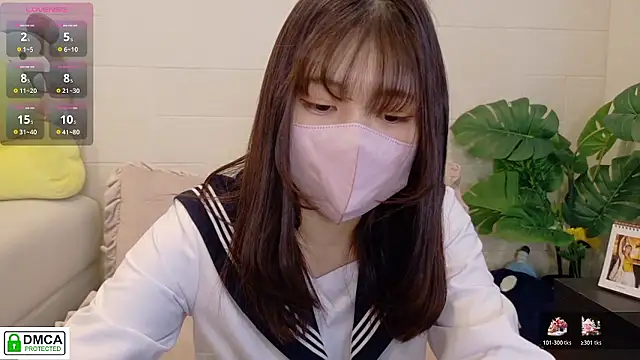 Snapshot of SUZU_ chatting on 04.29.26 SUZU online show from 04.29.26