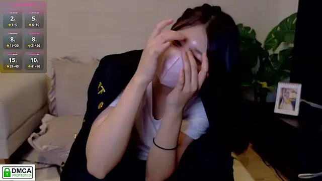 Snapshot of SUZU_ chatting on 05.12.26 SUZU online show from 05.12.26