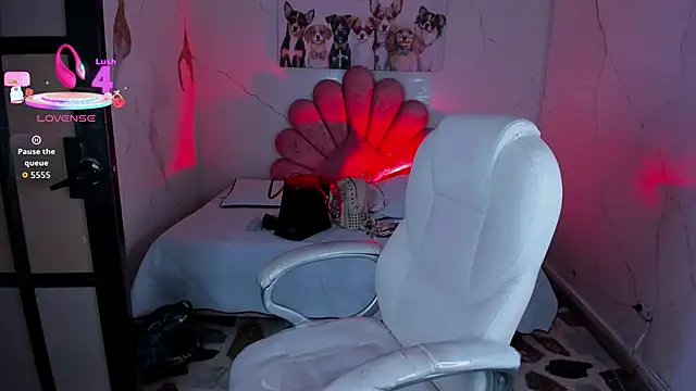 NiickyJones online show from 01.08.26