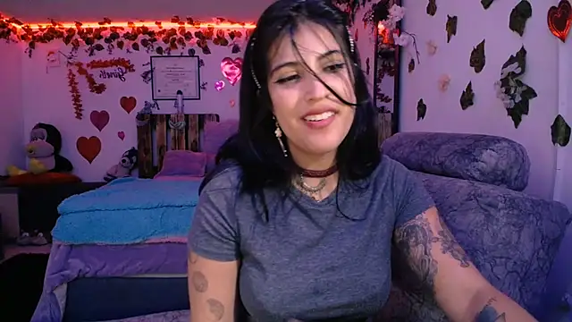 Snapshot of azahar__ziiz chatting on 02.21.25 azahar  ziiz online show from 02.21.25