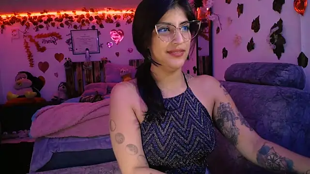 Snapshot of azahar__ziiz chatting on 03.21.25 azahar  ziiz online show from 03.21.25