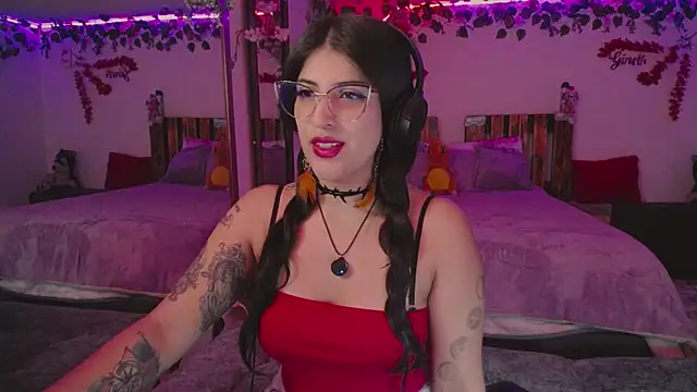 azahar  ziiz online show from 11.14.25