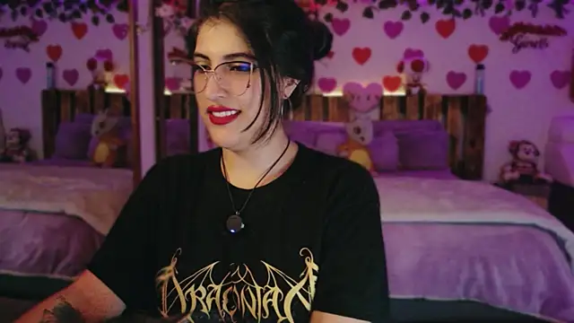 Snapshot of azahar__ziiz chatting on 06.05.26 azahar ziiz online show from 06.05.26