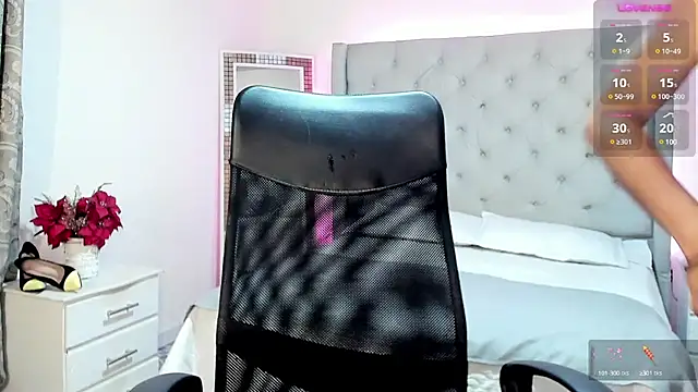 Snapshot of andykiuty chatting on 12.18.24 andykiuty online show from 12.18.24