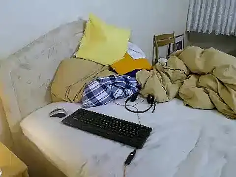 Snapshot of HornyRalfi55 chatting on 03.12.25 HornyRalfi55 online show from 03.12.25