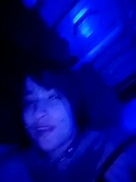 Snapshot of sarah_benjjaminn chatting on 04.21.26 sarah benjjaminn online show from 04.21.26