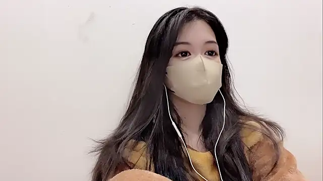 Snapshot of koneko- chatting on 01.22.25 koneko- online show from 01.22.25