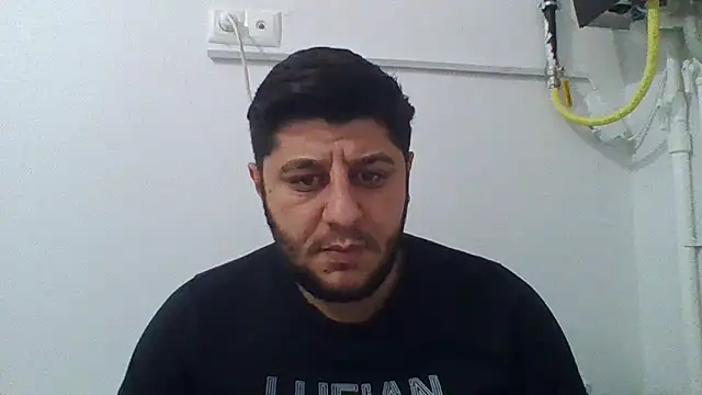 Snapshot of erkekkkadam chatting on 02.22.25 erkekkkadam online show from 02.22.25