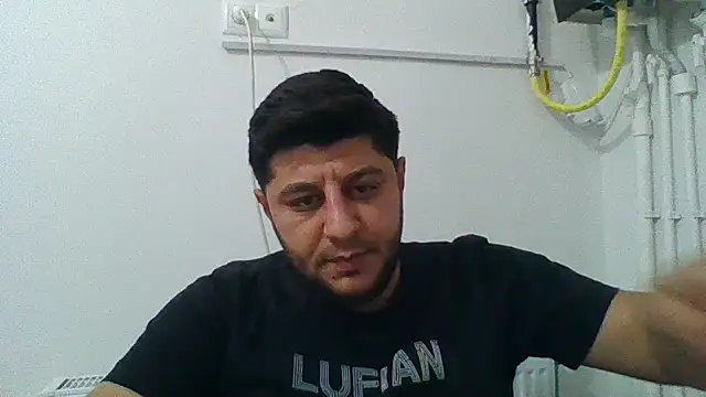 Snapshot of erkekkkadam chatting on 03.19.25 erkekkkadam online show from 03.19.25