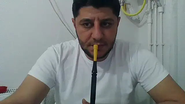 Snapshot of erkekkkadam chatting on 03.22.25 erkekkkadam online show from 03.22.25