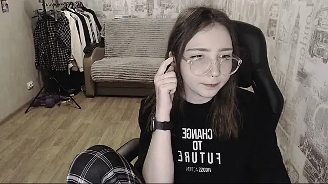 AmeliaKamishiro online show from 12.10.24