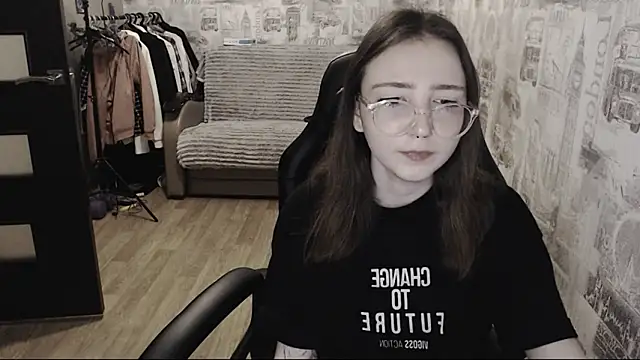 AmeliaKamishiro online show from 12.11.24