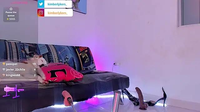 Kimberlykors online show from 11.22.25