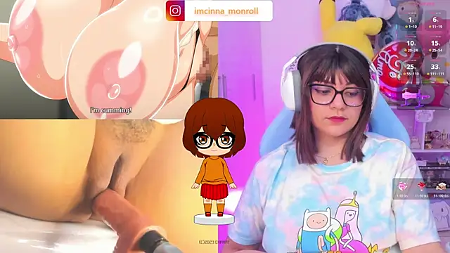 Snapshot of cinna_monroll chatting on 04.22.26 cinna monroll online show from 04.22.26