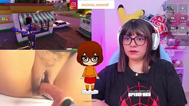 Snapshot of cinna_monroll chatting on 05.17.26 cinna monroll online show from 05.17.26