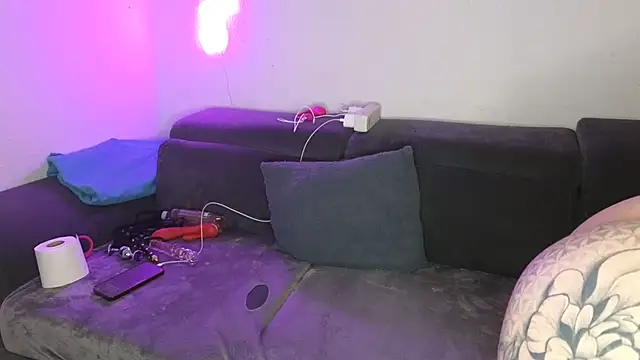 Furby13 online show from 01.05.25