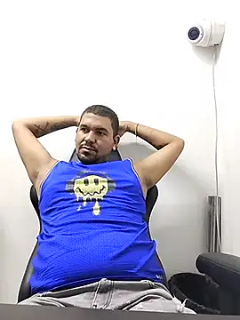 Snapshot of stiven_rood chatting on 07.18.26 stiven rood online show from 07.18.26