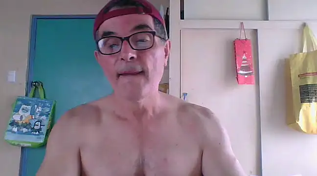 Snapshot of kavir-sebastien chatting on 02.15.25 kavir-sebastien online show from 02.15.25