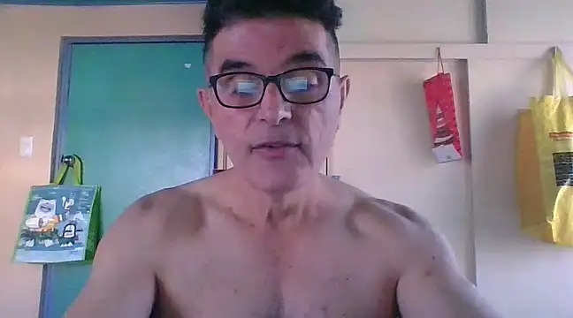 Snapshot of kavir-sebastien chatting on 02.24.25 kavir-sebastien online show from 02.24.25