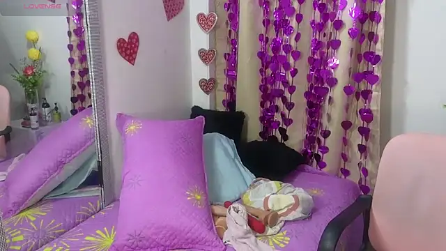 lovely trix online show from 03.07.25