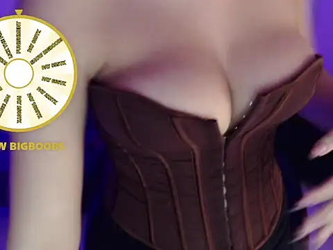 Snapshot of miakhalifa_latin chatting on 01.13.26 miakhalifa latin online show from 01.13.26