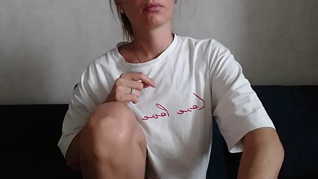 Snapshot of Jennna_Maya chatting on 09.12.25 Jennna Maya online show from 09.12.25