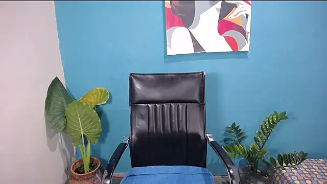 Sunny rayz  online show from 12.05.25