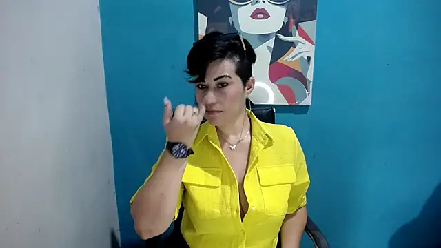 Snapshot of Sunny_rayz_ chatting on 07.17.26 Sunny rayz online show from 07.17.26