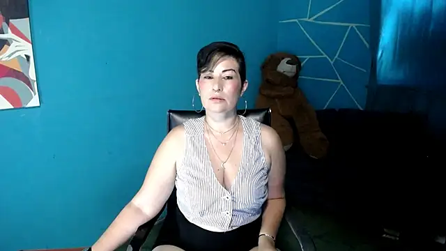 Snapshot of Sunny_rayz_ chatting on 07.21.26 Sunny rayz online show from 07.21.26