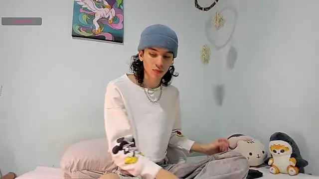 Snapshot of imcoltonalvin chatting on 01.28.25 imcoltonalvin online show from 01.28.25