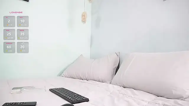 Snapshot of imcoltonalvin chatting on 02.19.25 imcoltonalvin online show from 02.19.25