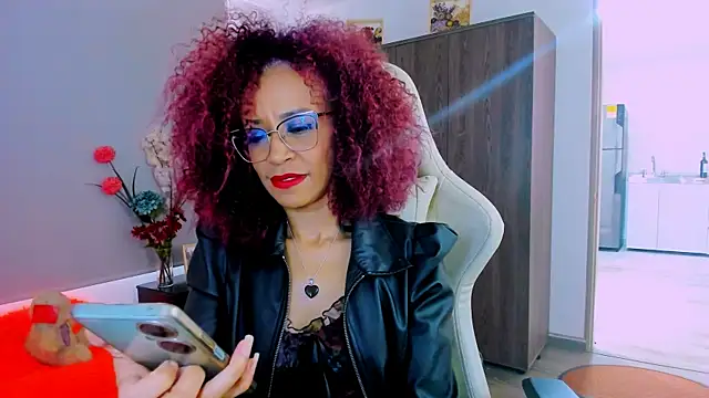 ScarlettMalbec online show from 03.17.26