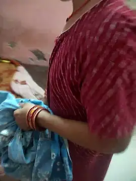 COUPLLE VILLAGE online show from 10.31.25