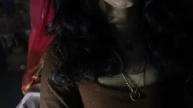 -AyeshaSinghania- online show from 10.10.25