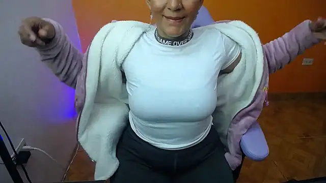 daleska ayala 1 online show from 01.29.25